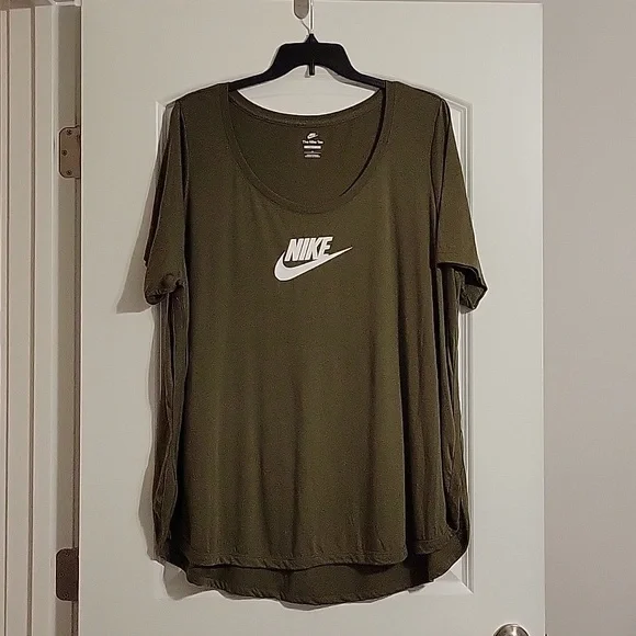 Nike | Other | Nike Womens Crew Neck Loose Fit Teetunic 2x Highlow Olive  Greenwhite | Poshmark